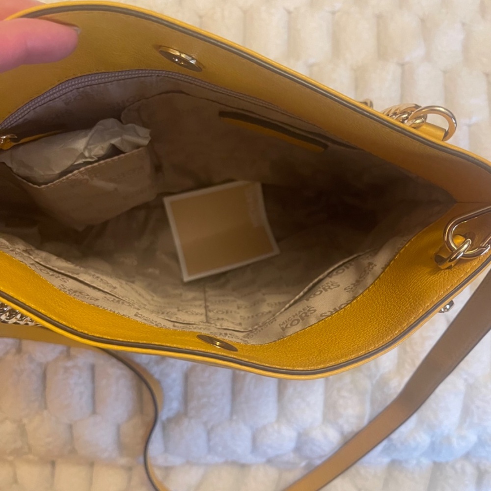 Michael Kors shoulder/crossbody bag/Convertible - Picture 3 of 8